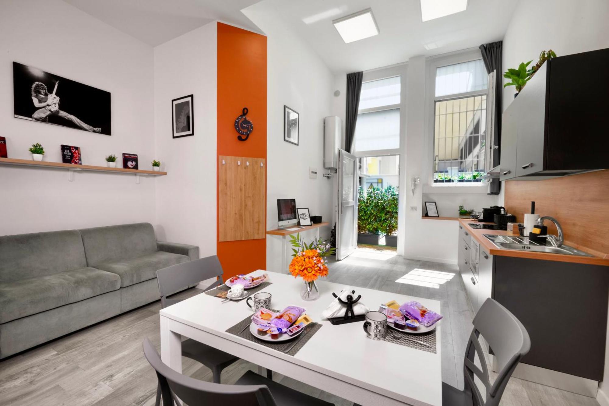 Lorianna Rock House Apartment Milan Luaran gambar